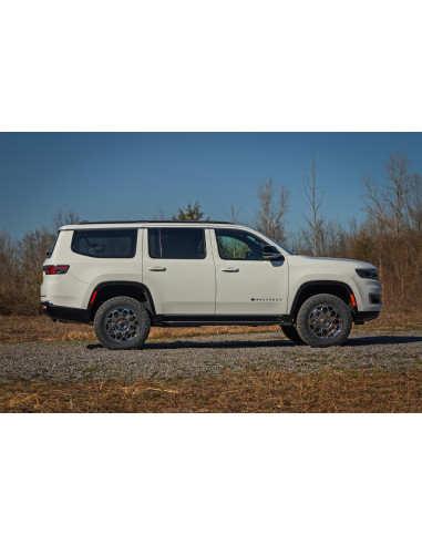 ROUGH COUNTRY 3 Inch Lift Kit Red | Jeep Wagoneer