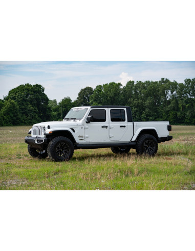 ROUGH COUNTRY SUSPENSION KIT 2.5" Leveling N3 |...