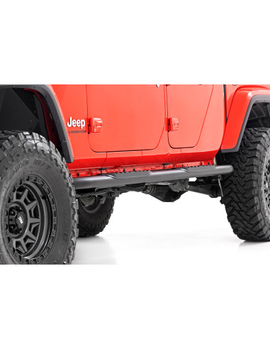 ROUGH COUNTRY OVAL NERF STEPS Black | Jeep...