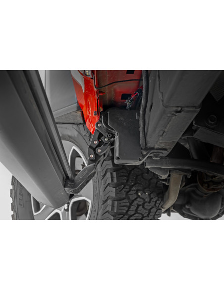 ROUGH COUNTRY Power Running Boards Dual Motor 4 Door | Jeep Wrangler JL