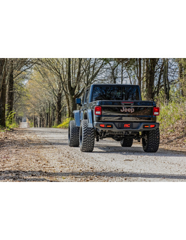 ROUGH COUNTRY 3.5" Lift Kit No Shocks | Jeep...