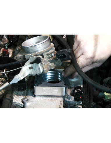 ROUGH COUNTRY Throttle Body Spacer | Jeep...