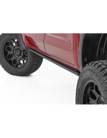 ROUGH COUNTRY Power Running Boards CrewMax | Toyota Tundra
