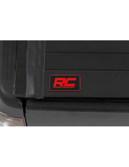 ROUGH COUNTRY Hard Roll Up Bed Cover 5' | Toyota Tacoma