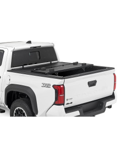 ROUGH COUNTRY Hard Low Profile Bed Cover 5' | Toyota Tacoma 2
