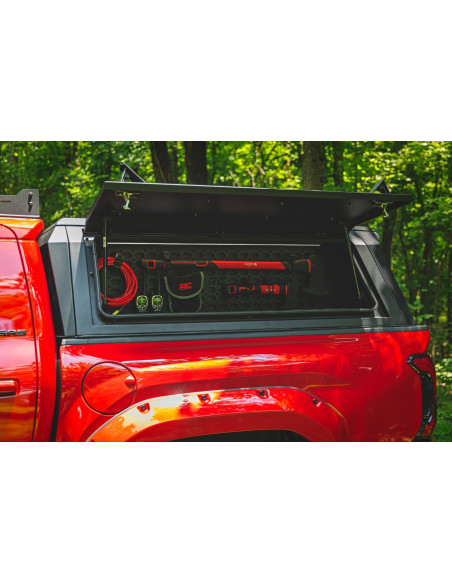 ROUGH COUNTRY Caja Almacenaje MOLLE Lateral Izquierda | Toyota Tacoma