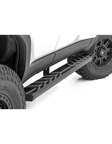 ROUGH COUNTRY BA2 RUNNING BOARDS | Toyota Land...