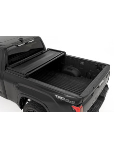 ROUGH COUNTRY Soft Tri-Fold Bed Cover 6'7" | Toyota Tundra 2