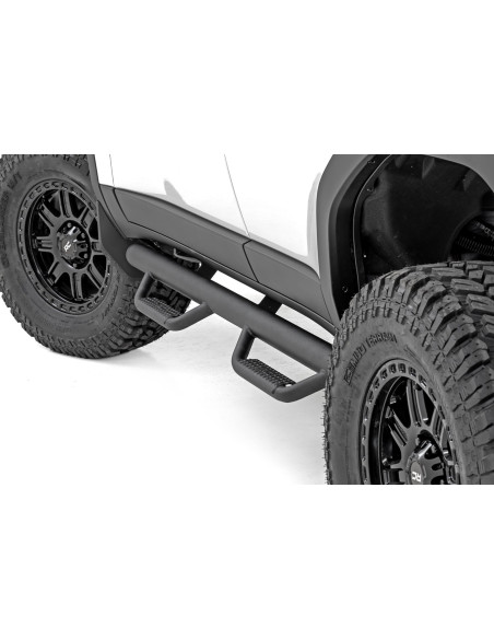 ROUGH COUNTRY ESTRIBERAS Nerf Steps Cabina Completa | Toyota Land Cruiser