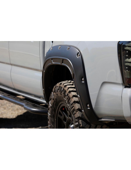 ROUGH COUNTRY Defender Fender Flares 6V7 Army Green | Toyota Tacoma