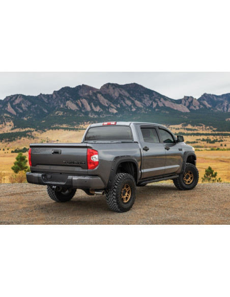 ROUGH COUNTRY ALETINES Pocket Azul Cavalry 8W2 | Toyota Tundra