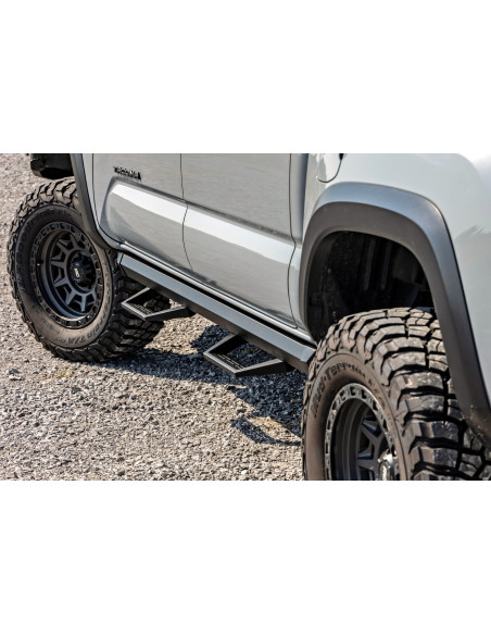 ROUGH COUNTRY ESTRIBERAS SRL2 Aluminio Ajustables | Toyota Tacoma Cabina Doble