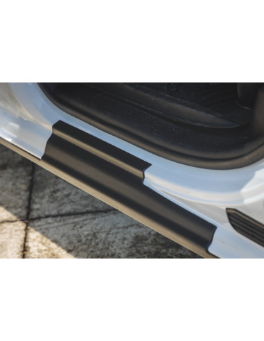 ROUGH COUNTRY Protector de Rocker Sill | Ram 1500 4x2/4x4 (2019-2026)