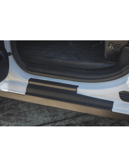 ROUGH COUNTRY Protector de Rocker Sill | Ram 1500 4x2/4x4 (2019-2026)