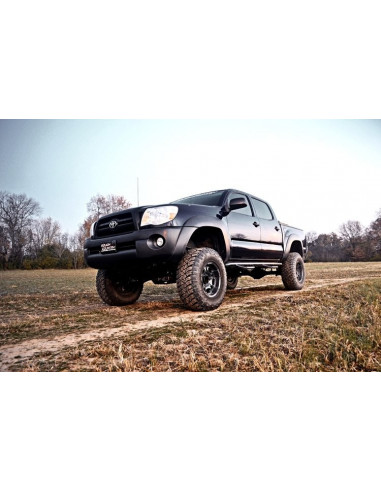 ROUGH COUNTRY 4 INCH LIFT KIT | TOYOTA TACOMA 2WD/4WD (2005-2015)