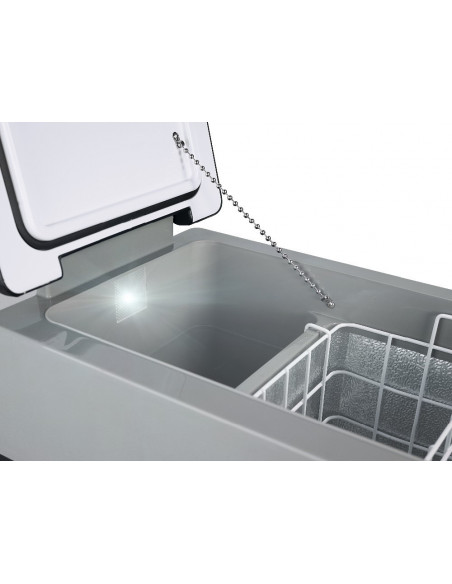 NEVERA CONGELADOR 45L CON FUNDA Y CESTA