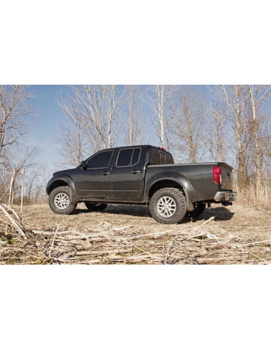 ROUGH COUNTRY 2.5 INCH LEVELING KIT | RED SPACERS | NISSAN FRONTIER (05-22)/XTERRA (05-15)